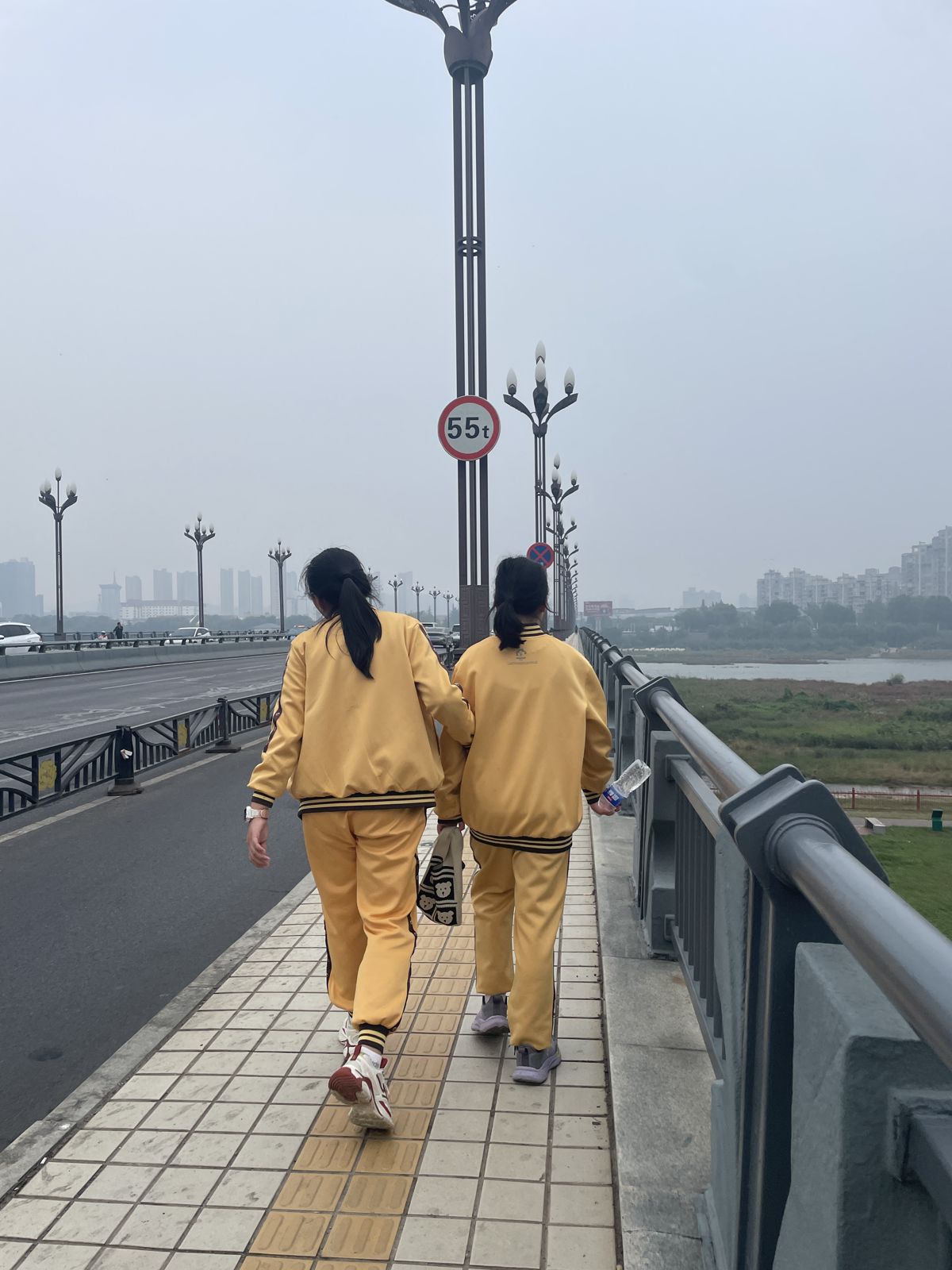 幕后花锦照片3